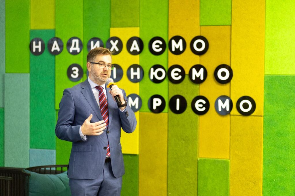 Віцепрезидент Energy Club Валерій Безус візьме участь у  робочій зустрічі Тимчасової слідчої комісії